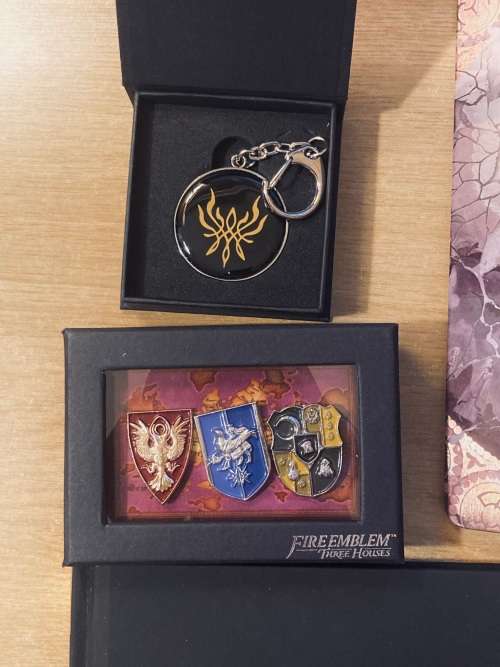 Fire Emblem Three Houses Limited Edition - Complete in box - Nintendo Switch