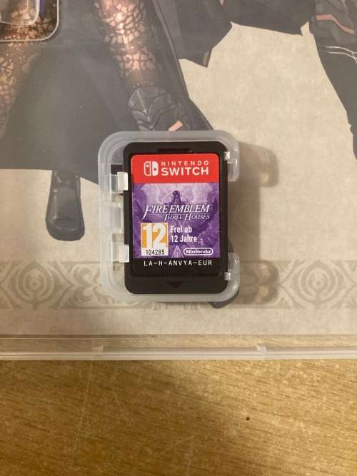 Fire Emblem Three Houses Limited Edition - Complete in box - Nintendo Switch