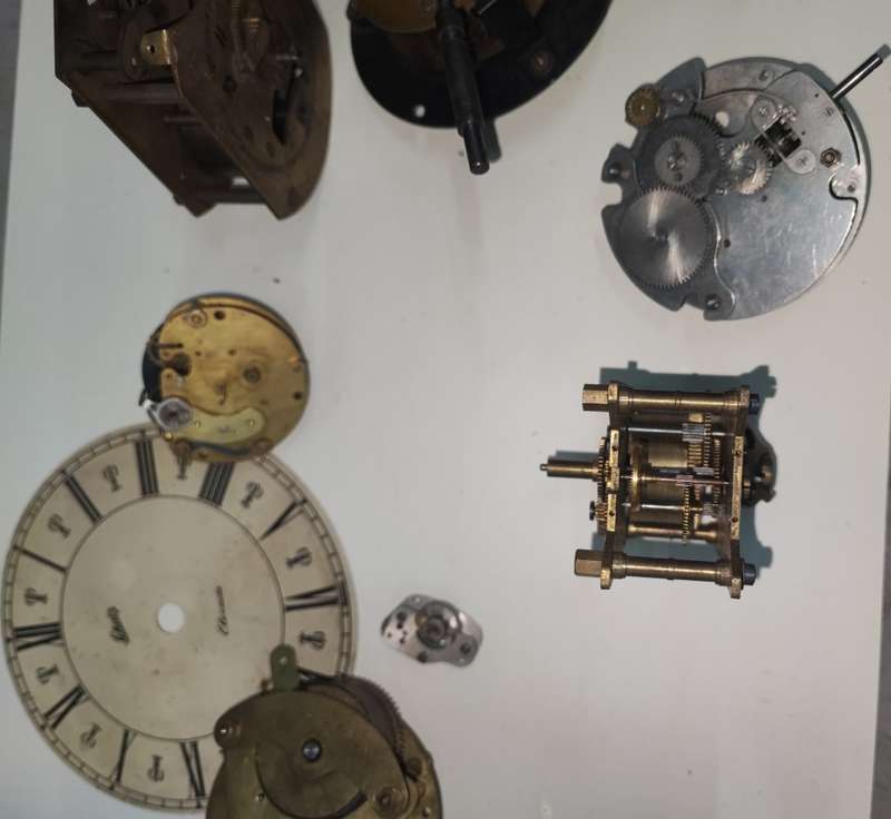 Selection of clock mechanisms for spares. See photographs.
