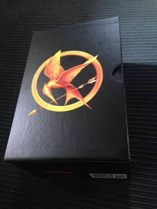 Hunger Games Trilogy Box Set Paperback