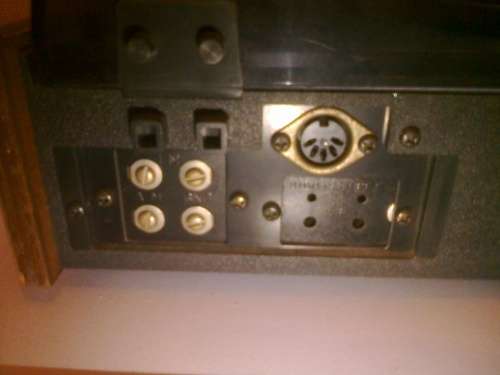 Sanyo record player and tuner