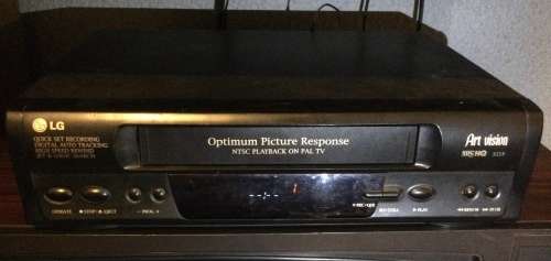 LG VHS VCR with remote