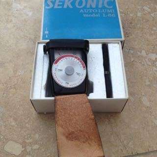 sekonic auto lumi light meter