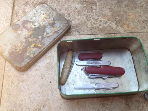 old random pocket knife lot