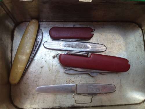 old random pocket knife lot