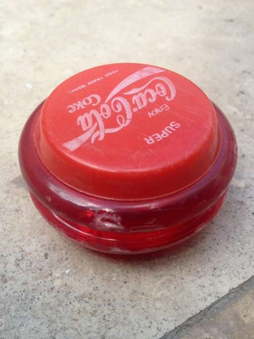 vintage super coke cola yo yo
