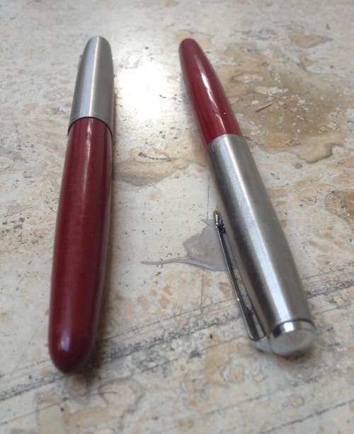 vintage Parker fountain pen pair , 21