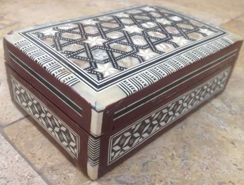 vintage mother of pearl inlaid egyptian jewelry box