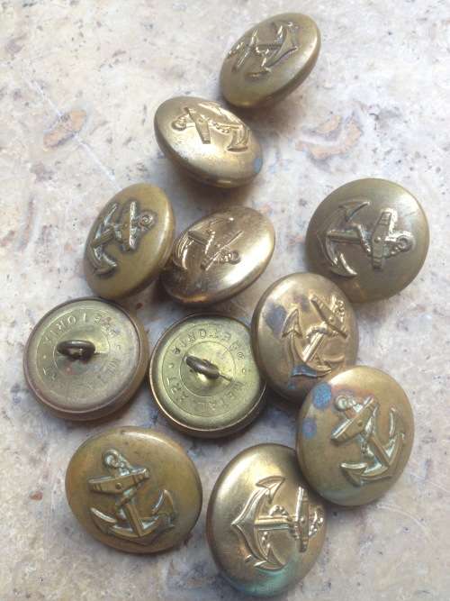 Old Navy brass buttons 11 units