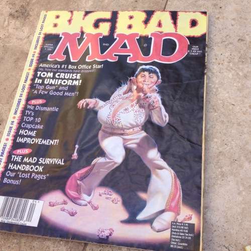 3 old mad magazines