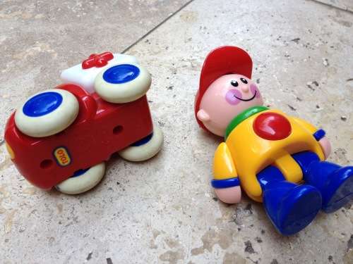 tolo toy pair