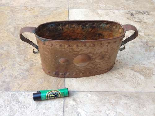 richard mead  copper planter