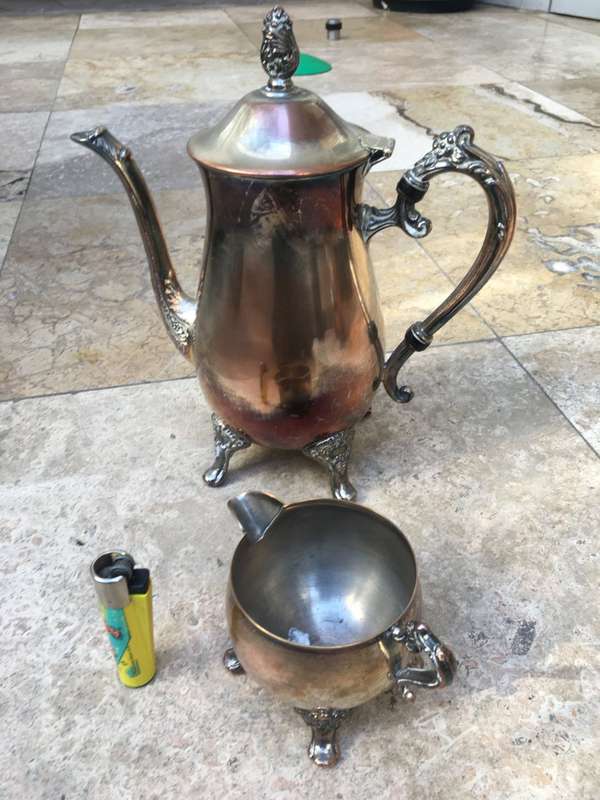 vintage Elweco silver plated tea pot teapot and milk jug sp on b lot
