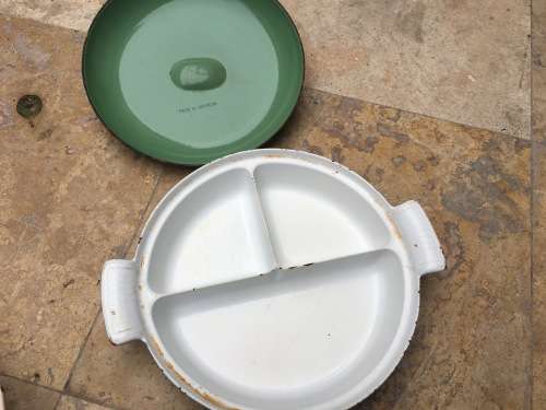 CAST IRON / ENAMEL VEGGIE DISH pot - 260 MM DIAM. - 45 MM HIGH - FE - BELGIUM - 65B