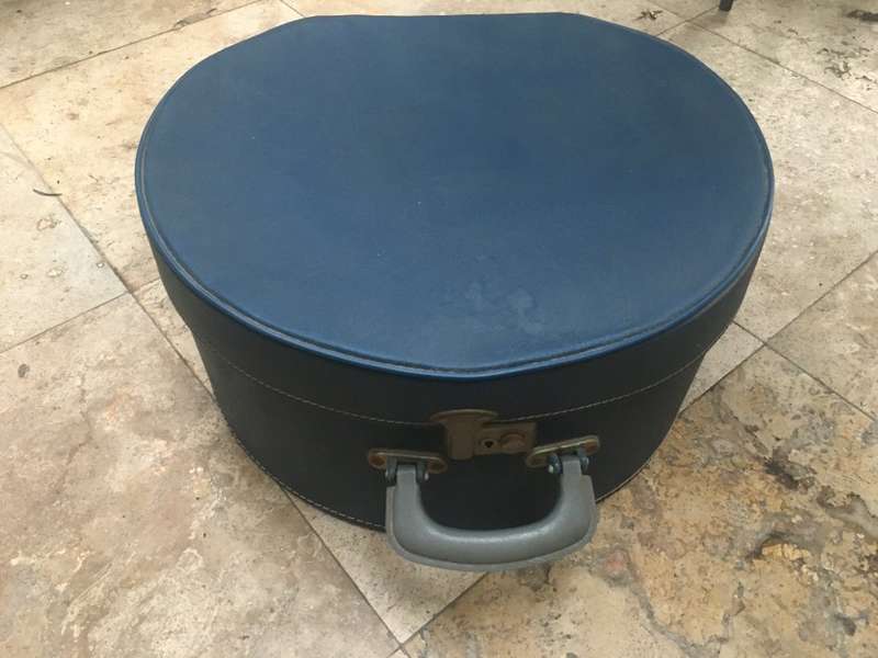 vintage hat luggage bag Sapro