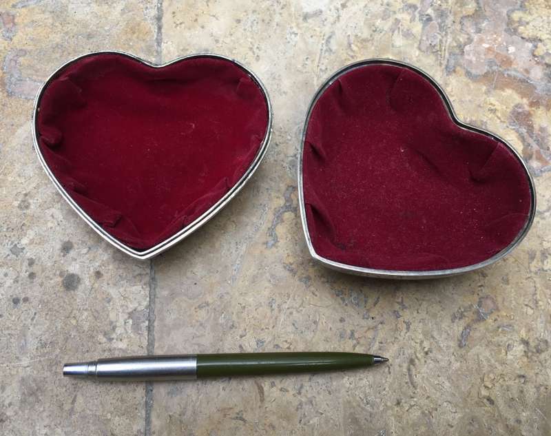 heart shaped rose princess jewelery box