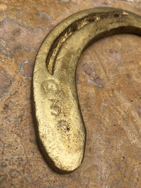 vintage large horse shoe no 3