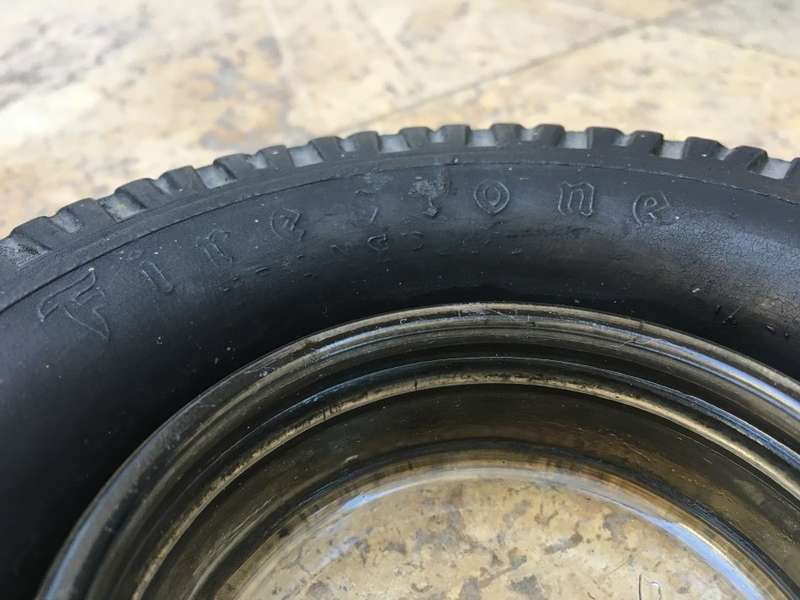 vintage firestone tyre ashtray, original Glass !