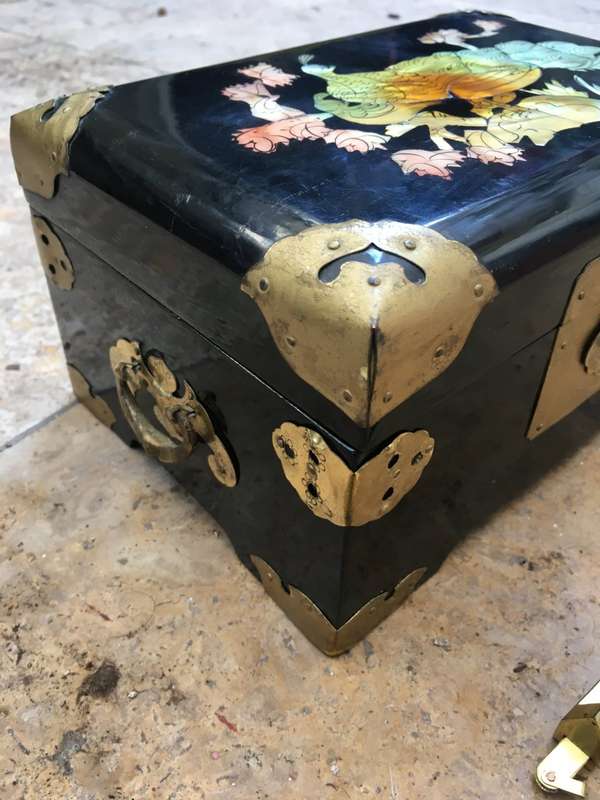 vintage  Chinese jewellery box inlaid laquered with latch brass fittings