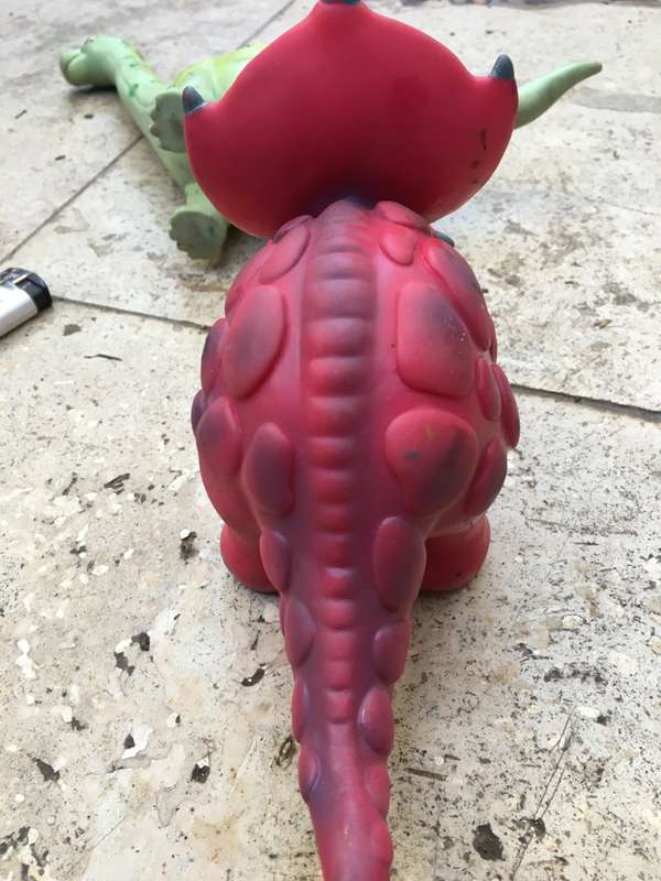 pair of wing crown dinasaur 2007 lot