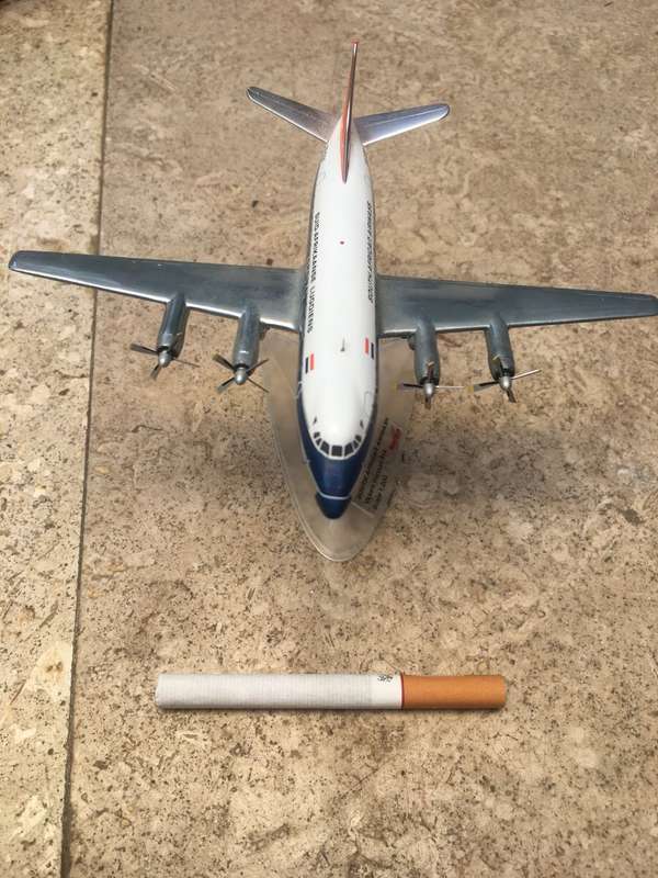SAA museum Diecast Junkers JU 52/3m ZS-AFA "Jan Van Riebeeck " model plane with stand
