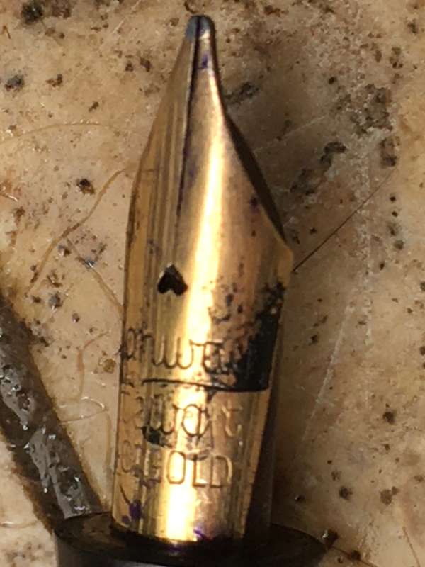 vintage Conway Stewart Fountain Pen , 14c GOLD nib