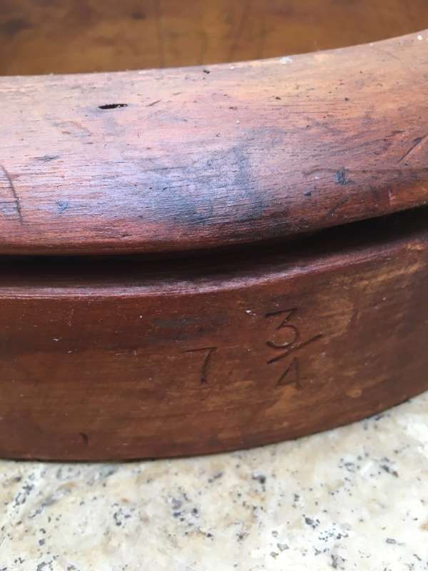 vintage hat block form mold wood 7 3/4