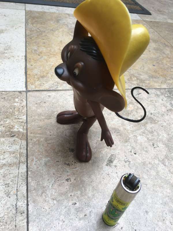 vintage speedy conzalez mouse toy R Daken , hong kong 1970