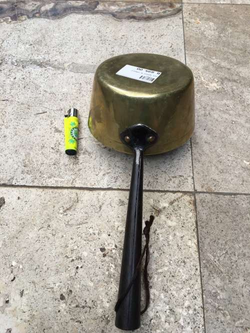 vintage heavy brass pot pan with metal handle , COUNTRY KITCHEN