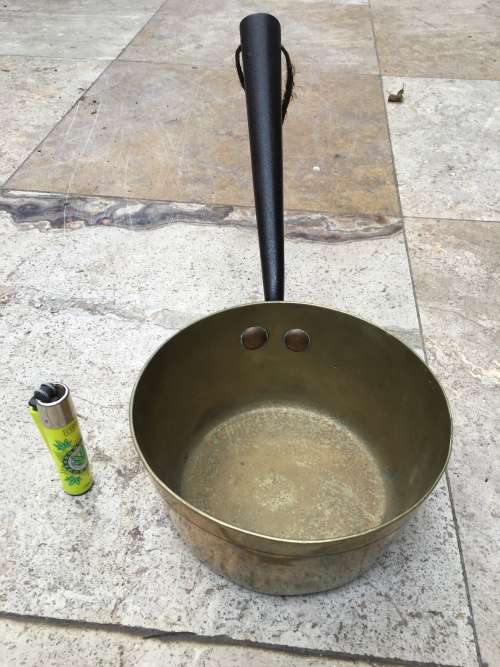 vintage heavy brass pot pan with metal handle , COUNTRY KITCHEN