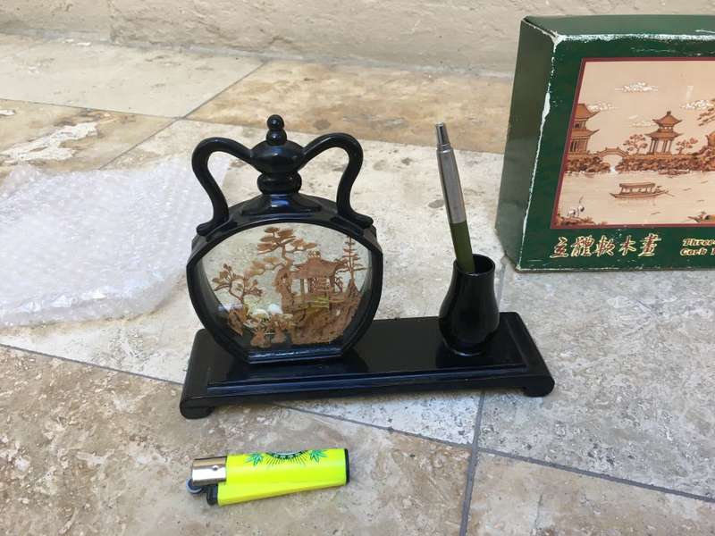 vintage chinese three dimensional cork Paintings painting Diorama, pen holder