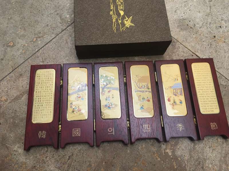 small folding screen Korea four seasons of prosperity , in box