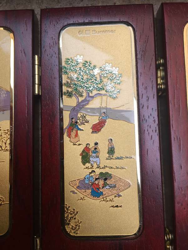 small folding screen Korea four seasons of prosperity , in box