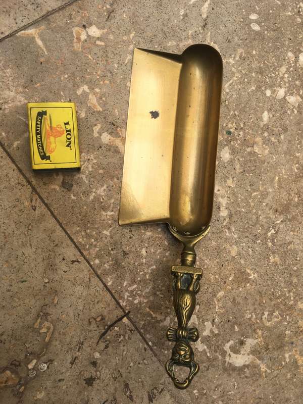 vintage brass dust pan