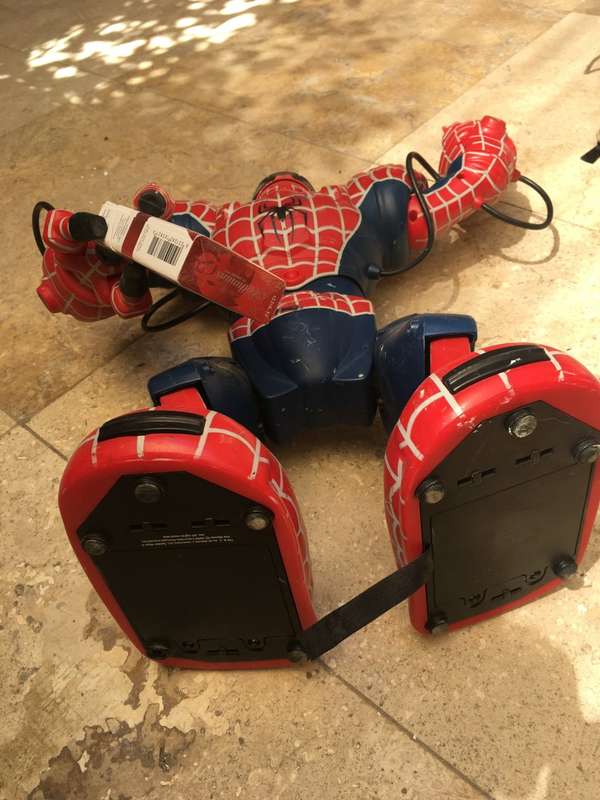 wowwee spidersapien robot spider man spiderman robot figure
