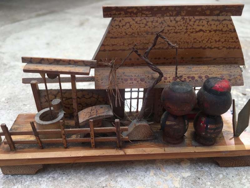 vintage pair of Japan miniature  kokeshi scenes