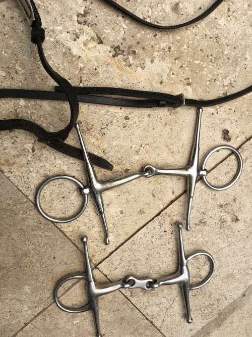 horse / pony pelham bit with straps and other horse stuff