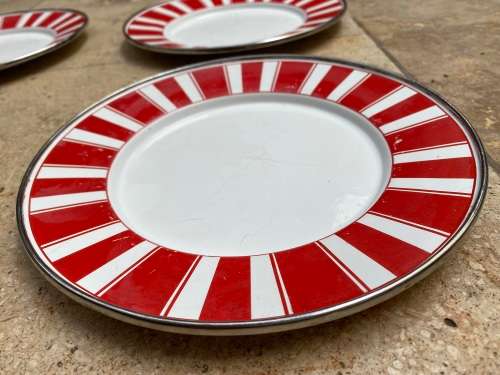 golden rabbit enamelware red stripe plates lot of 4