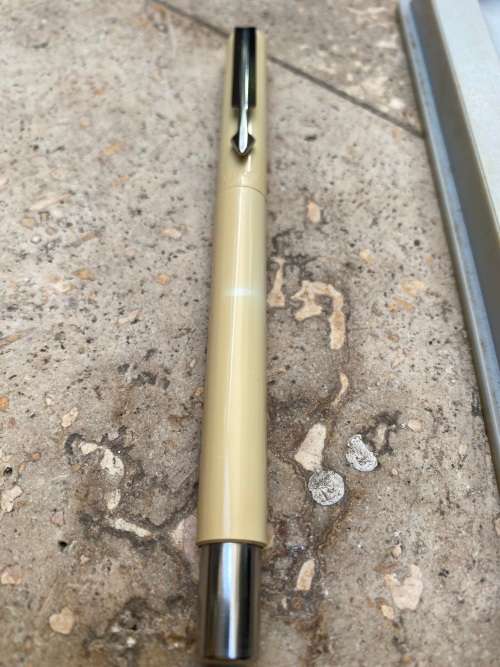 vintage parker ball point pen made in usa