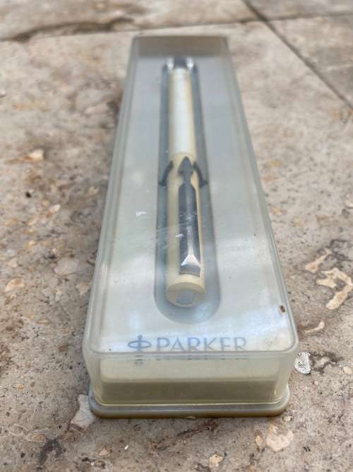 vintage parker ball point pen made in usa
