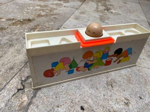 vintage Fisher Price pre school shape sorter toy 412 ,  1974 , no shapes