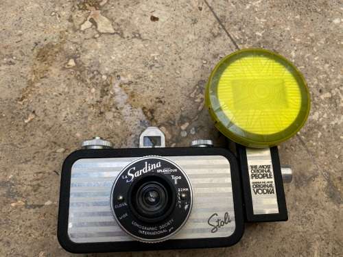 vintage retro la sardina splendour lomo camera with flash and yellow cover