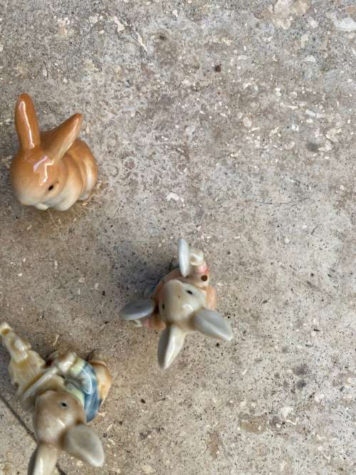 3 x  bunny rabbit band musicians porcelain china ceramic animal figurines figures