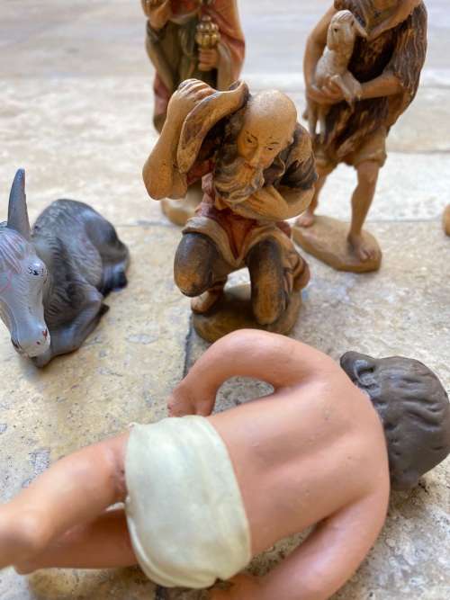 vintage nativity set ANRI  6 figures figurines , porcelain Jesus and pvc horse