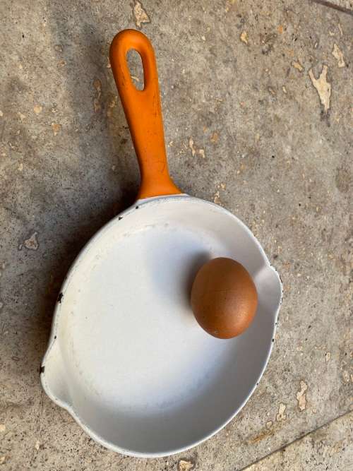 Le Creuset Skillet #16 Orange Enamel Cast Iron France Double Spout Frying Pan