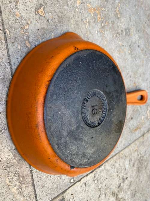 Le Creuset Skillet #16 Orange Enamel Cast Iron France Double Spout Frying Pan