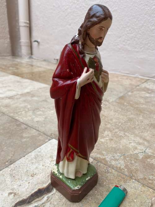vintage sacred heart statue of Jesus figure 1923