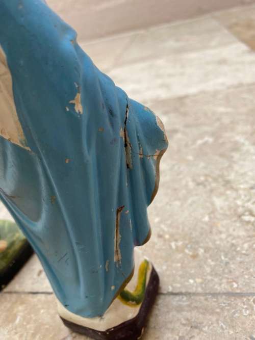 virgin Mary statue figure reserved cordi