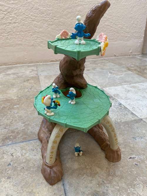 vintage Peyo smurf lot of 5 with Rare Schleich Am Limos 69 display play tree