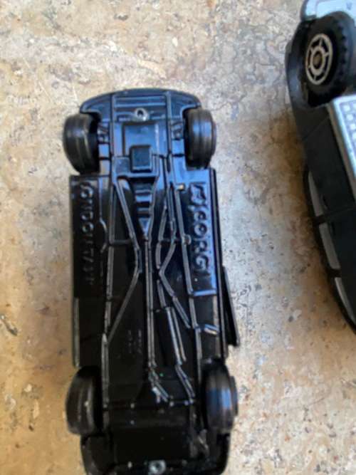 Ireland die cast double decker Irish green bus with 2 London black cab cabs
